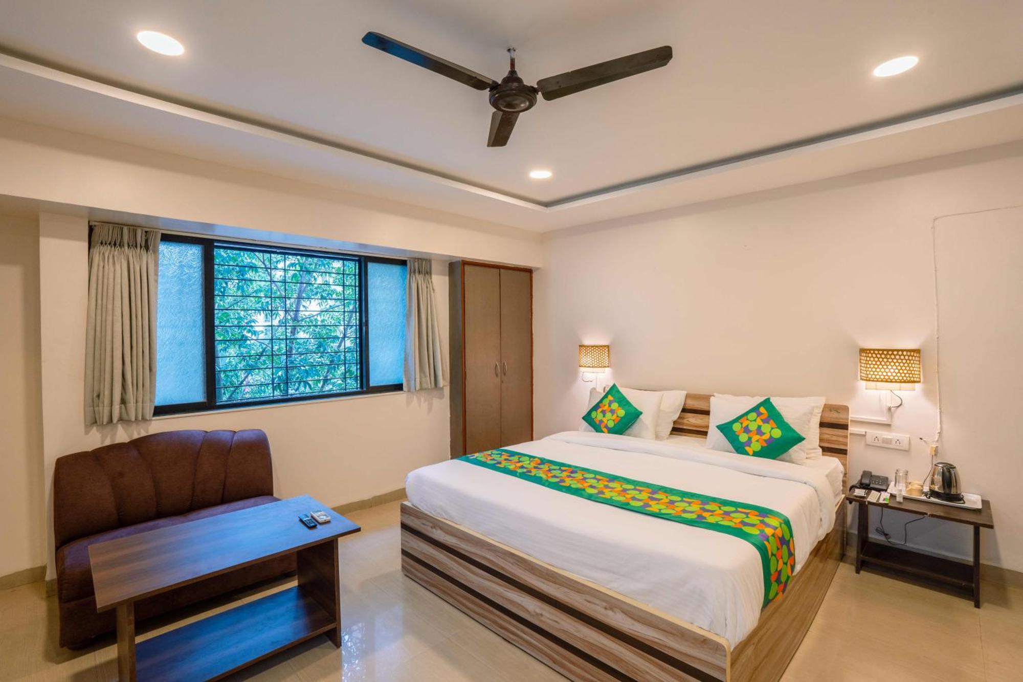 Treebo Royal Comfort Atithi ปูเน่ ภายนอก รูปภาพ