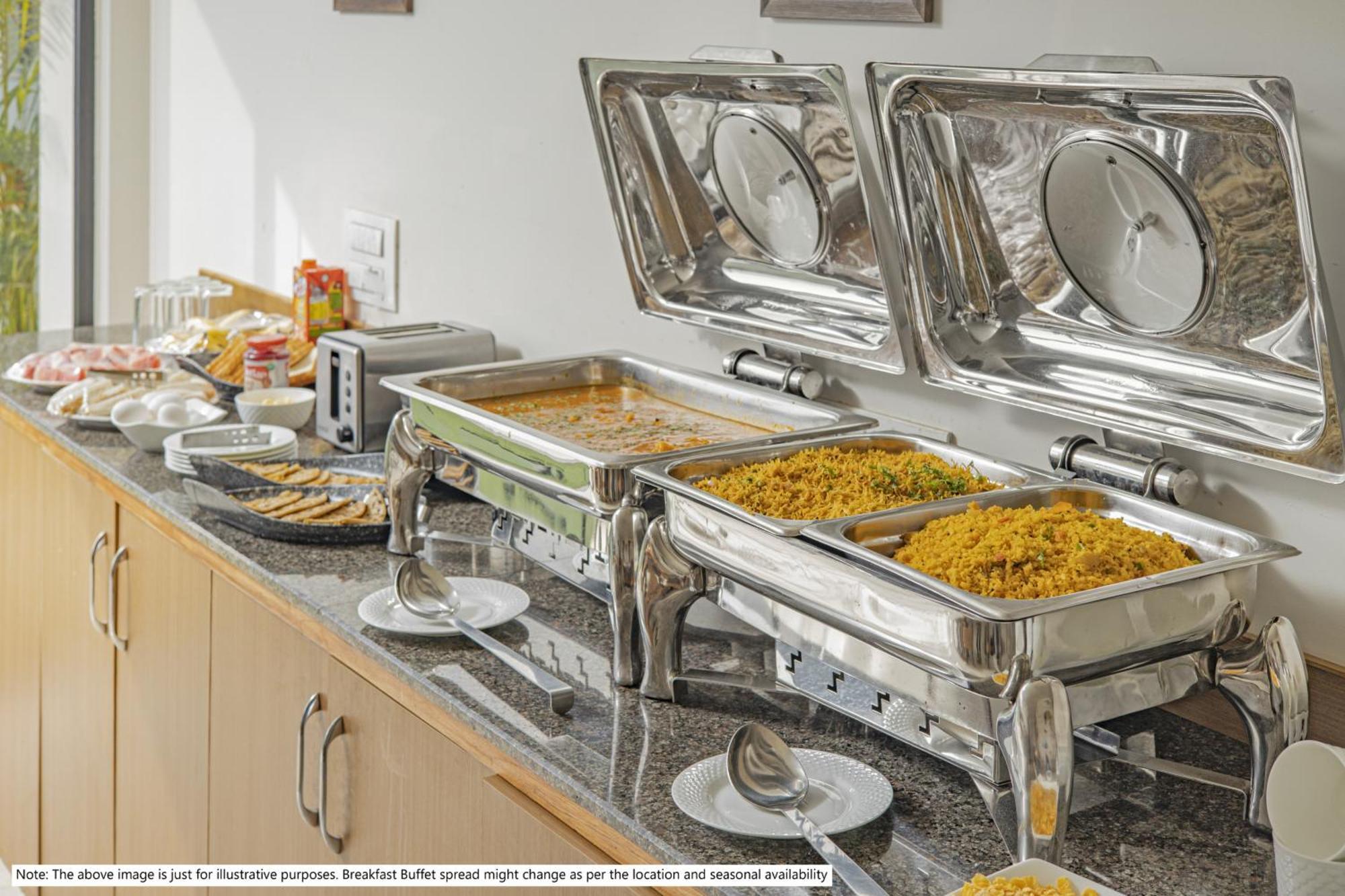Treebo Royal Comfort Atithi ปูเน่ ภายนอก รูปภาพ